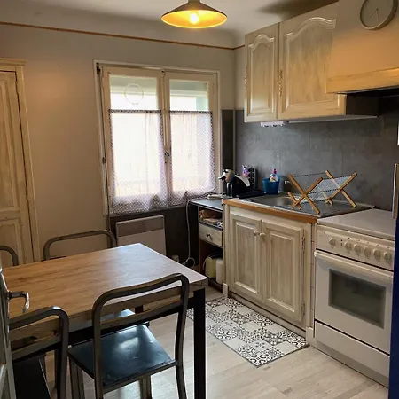 Les Meublés De La Corniche